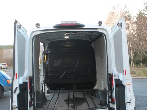 Ford Transit 2.0 350 EcoBlue Trend RWD L2 H2 Euro 6 (s/s) 5dr 30