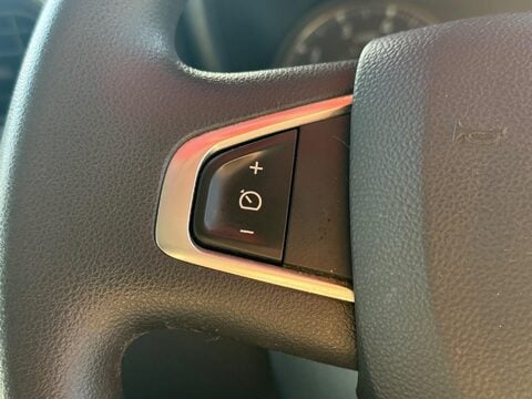 Renault Trucks Uk Master 35 L3H2 11