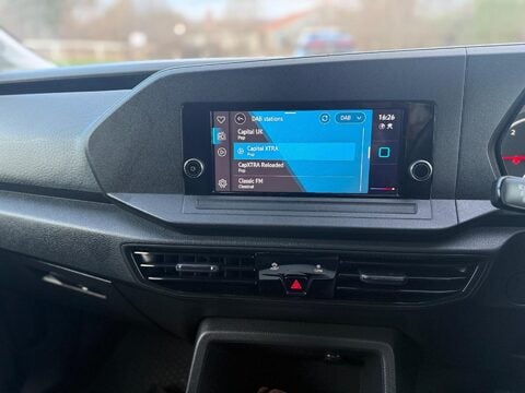 Volkswagen Caddy 2.0 TDI C20 Commerce Plus DSG SWB Euro 6 (s/s) 5dr 21