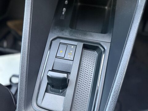 Volkswagen Caddy 2.0 TDI C20 Commerce Plus DSG SWB Euro 6 (s/s) 5dr 15