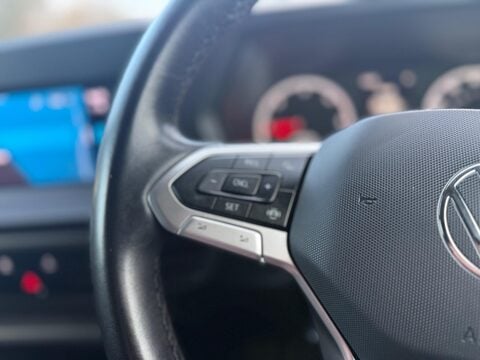 Volkswagen Caddy 2.0 TDI C20 Commerce Plus DSG SWB Euro 6 (s/s) 5dr 11