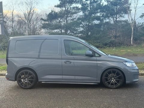 Volkswagen Caddy 2.0 TDI C20 Commerce Plus DSG SWB Euro 6 (s/s) 5dr 8