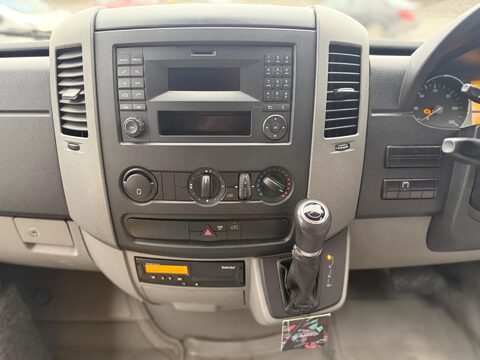 Mercedes-Benz Sprinter 2.1 513 CDI RWD L2 4dr 14