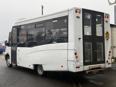 Mercedes-Benz Sprinter 2.1 513 CDI RWD L2 4dr 4
