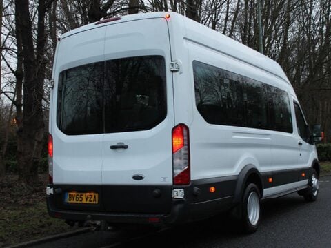 Ford Transit 2.2 TDCi 460 HDT L4 H3 4dr (18 seats) 10