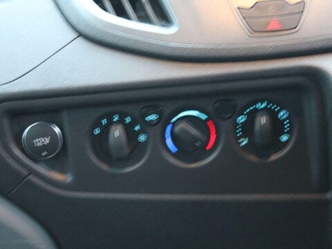 Ford Transit 2.2 TDCi 460 HDT L4 H3 4dr (18 seats) 11