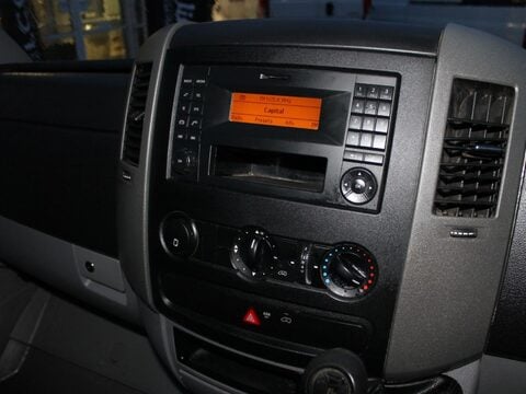 Mercedes-Benz Sprinter 2.1 314 CDI Luton 2dr Diesel Manual RWD L3 (140 bhp) 29
