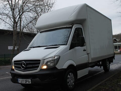 Mercedes-Benz Sprinter 2.1 314 CDI Luton 2dr Diesel Manual RWD L3 (140 bhp) 6