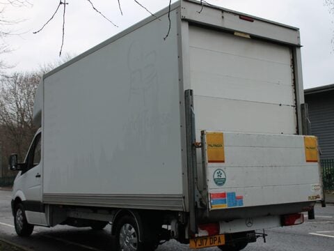 Mercedes-Benz Sprinter 2.1 314 CDI Luton 2dr Diesel Manual RWD L3 (140 bhp) 7