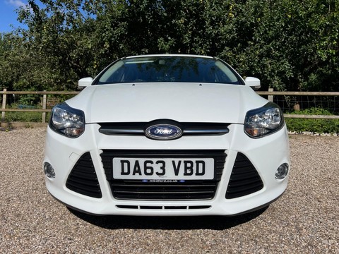 Ford Focus 1.6 Zetec Euro 5 5dr 18