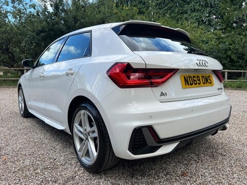 Audi A1 1.0 TFSI 30 S line Sportback Euro 6 (s/s) 5dr 4