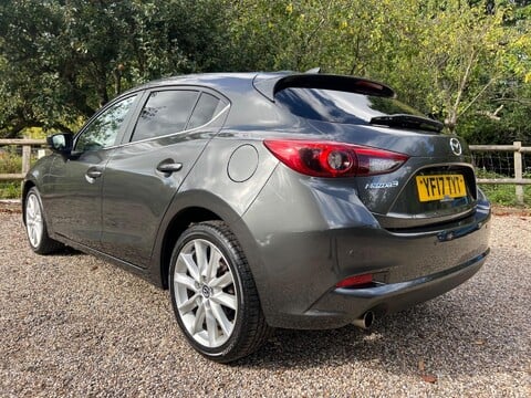 Mazda 3 2.0 SKYACTIV-G Sport Nav Euro 6 (s/s) 5dr 7