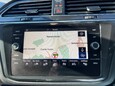 Volkswagen Tiguan 2.0 TDI SE Navigation Euro 6 (s/s) 5dr 4