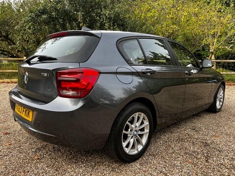 BMW 1 Series 1.6 116i SE Euro 6 (s/s) 5dr 7