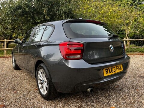 BMW 1 Series 1.6 116i SE Euro 6 (s/s) 5dr 9