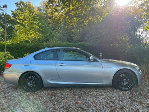 BMW 3 Series 3.0 330i M Sport Highline Steptronic Euro 5 2dr 18