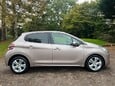 Peugeot 208 1.4 VTi Allure Euro 5 5dr 3