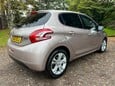 Peugeot 208 1.4 VTi Allure Euro 5 5dr 8