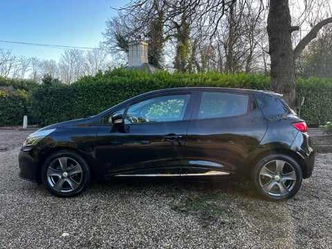 Renault Clio 1.2 16V Dynamique MediaNav Euro 5 5dr 5