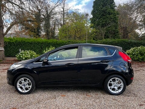 Ford Fiesta 1.25 Zetec 5dr 8