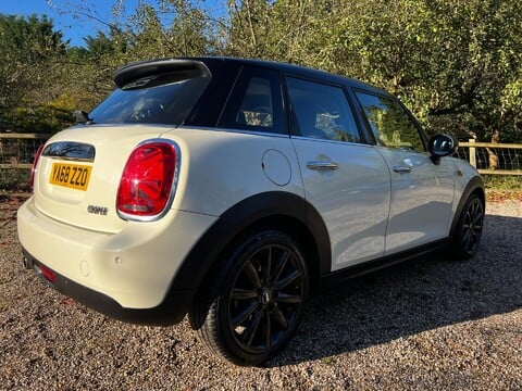 Mini Hatch 1.5 Cooper Classic Steptronic Euro 6 (s/s) 5dr 7