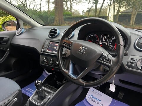 SEAT Ibiza 1.2 TSI Connect Euro 6 5dr 15