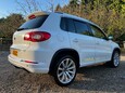 Volkswagen Tiguan 2.0 TDI R-Line DSG 4WD Euro 5 5dr 4