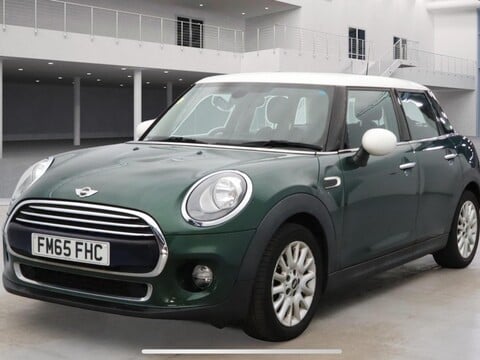 Mini Hatch 1.5 Cooper Auto Euro 6 (s/s) 5dr 2