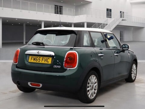 Mini Hatch 1.5 Cooper Auto Euro 6 (s/s) 5dr 6