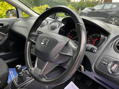SEAT Ibiza 1.4 Toca Sport Coupe Euro 5 3dr 11