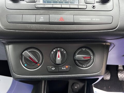 SEAT Ibiza 1.4 Toca Sport Coupe Euro 5 3dr 10