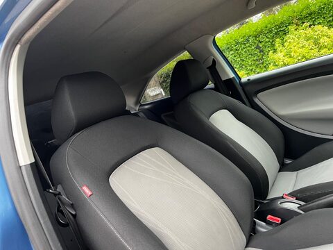 SEAT Ibiza 1.4 Toca Sport Coupe Euro 5 3dr 25