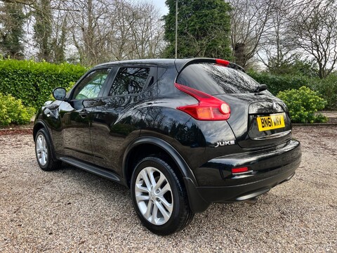 Nissan Juke 1.6 Tekna Euro 5 5dr 3