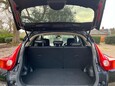 Nissan Juke 1.6 Tekna Euro 5 5dr 29