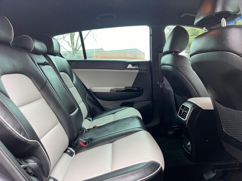 Kia Sportage 2.0 CRDi GT-Line Auto AWD Euro 6 5dr 22