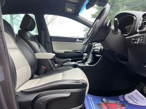 Kia Sportage 2.0 CRDi GT-Line Auto AWD Euro 6 5dr 45
