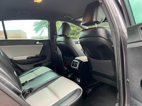 Kia Sportage 2.0 CRDi GT-Line Auto AWD Euro 6 5dr 21