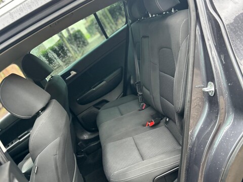 Kia Sportage 1.6 GDi 2 Euro 6 (s/s) 5dr 14