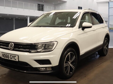 Volkswagen Tiguan 2.0 TDI BlueMotion Tech SE 4Motion Euro 6 (s/s) 5dr 1