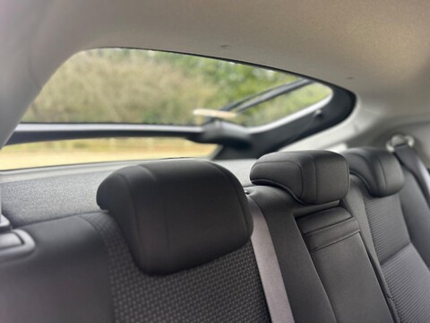 Honda Civic 1.8 i-VTEC SE Plus (Navi) Euro 6 (s/s) 5dr 24