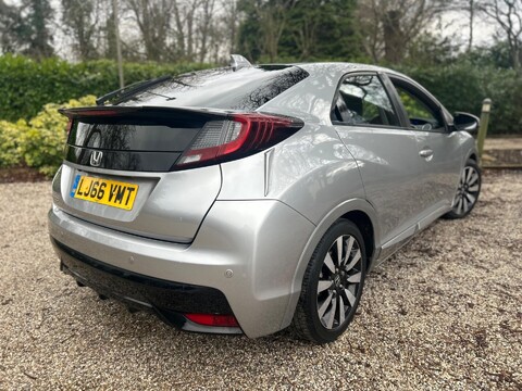 Honda Civic 1.8 i-VTEC SE Plus (Navi) Euro 6 (s/s) 5dr 14