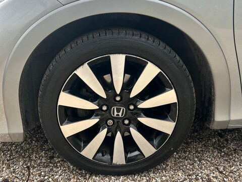 Honda Civic 1.8 i-VTEC SE Plus (Navi) Euro 6 (s/s) 5dr 40