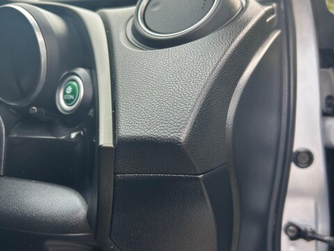 Honda Civic 1.8 i-VTEC SE Plus (Navi) Euro 6 (s/s) 5dr 63