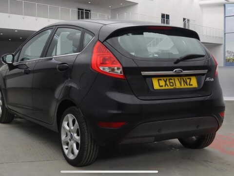 Ford Fiesta 1.25 Centura 5dr 3