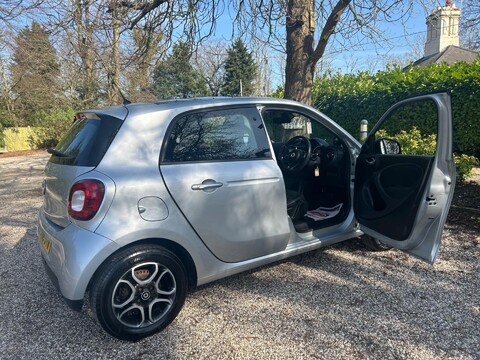 Smart Forfour 0.9T Prime (Premium Plus) Twinamic Euro 6 (s/s) 5dr 13