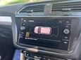 Volkswagen Tiguan 2.0 TDI BlueMotion Tech SE Navigation Euro 6 (s/s) 5dr 45