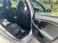 Volvo V40 2.0 D2 Momentum Nav Plus Euro 6 (s/s) 5dr 32