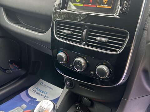 Renault Clio 0.9 TCe Iconic Euro 6 (s/s) 5dr 19