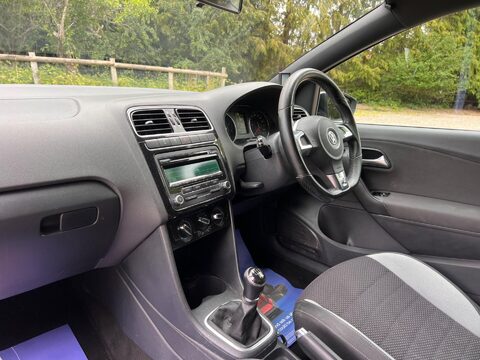 Volkswagen Polo 1.2 TSI R-Line Euro 5 3dr 8