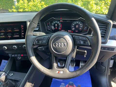 Audi A1 1.5 TFSI 35 S line Sportback Euro 6 (s/s) 5dr 44